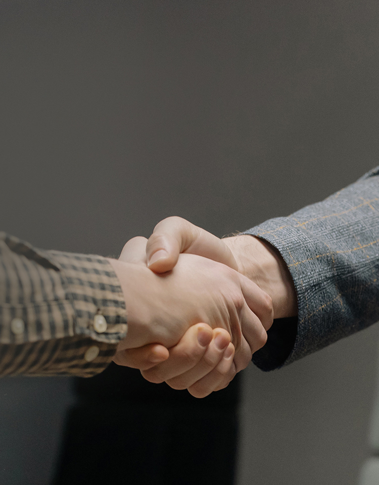 幫助客戶實現價值<br>的同時實現公司利潤